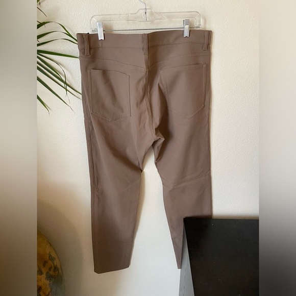 Theory Men’s Raffi Pants in Fossil Neoteric Twill Size 36 Business Casual - Picture 4 of 11